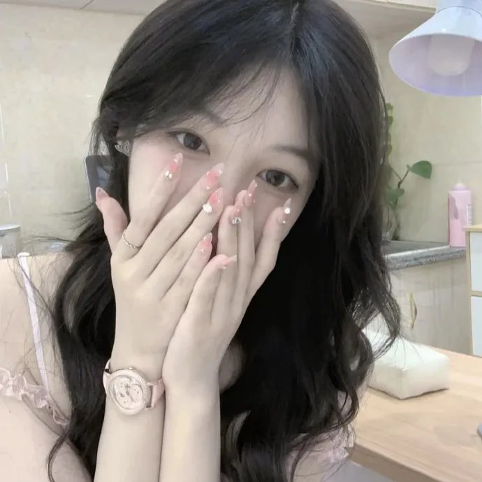 敦君与女朋友